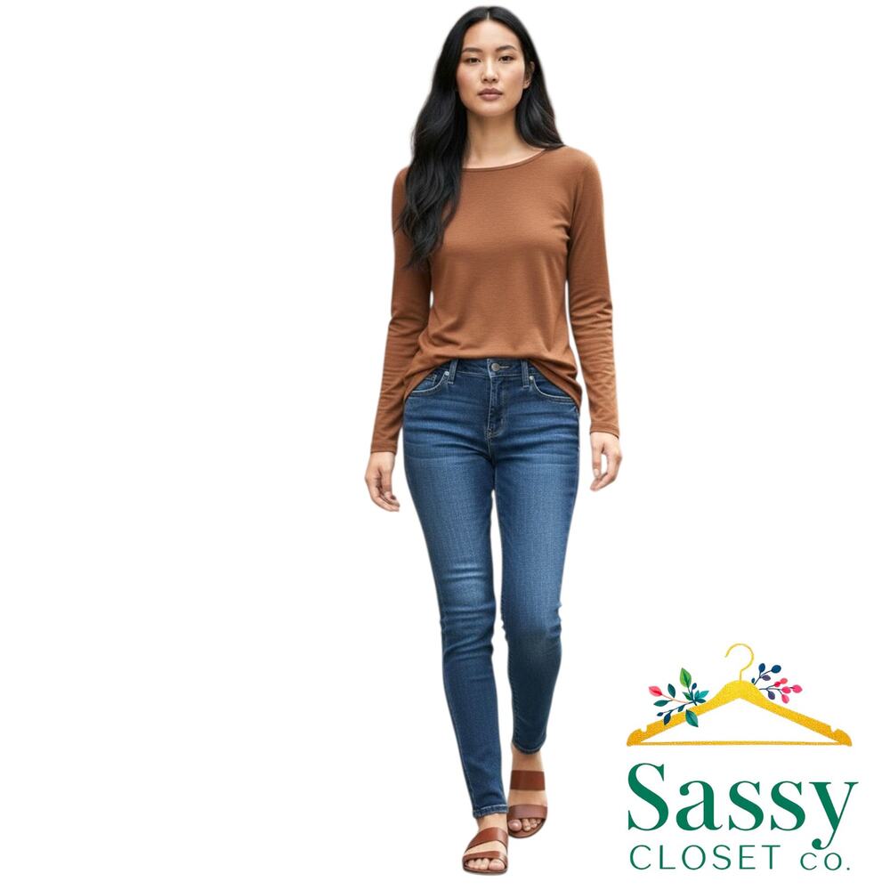 Cabi Dark Wash Skinny Jeans 10 Mid Rise Stretch Denim Style 4150 EUC